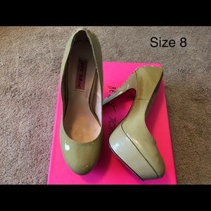 Betsey Johnson platform pumps